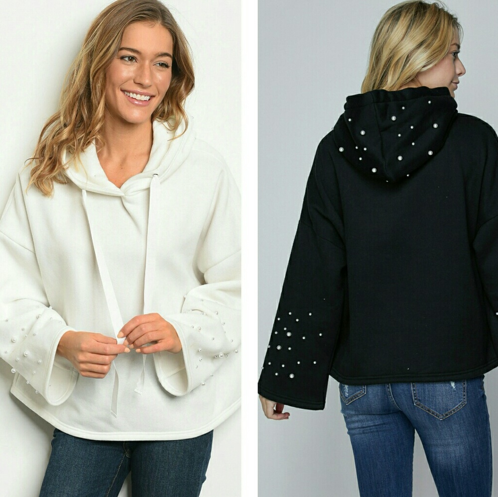 LAST 1!  Winter's dream White  Pearl Hoodie - Picture 2 of 5